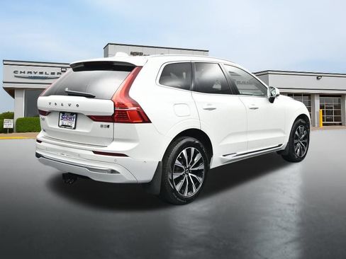 Used 2023 Volvo XC60 B5 Plus w/ Climate Package AWD/4WD image 5