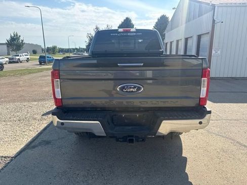 Used 2019 Ford F250 XLT w/ XLT Premium Package AWD/4WD image 9