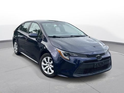 Certified 2024 Toyota Corolla LE FWD image 4
