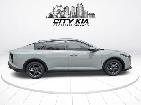 New 2026 Kia K4 FWD image 6