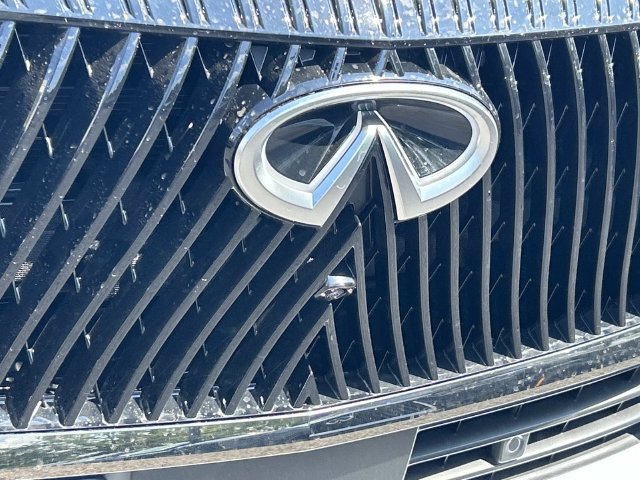 New 2027 INFINITI QX80 Autograph w/ Premium Cargo Package AWD/4WD image 11