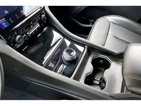 Certified 2024 Jeep Grand Cherokee Limited AWD/4WD image 28
