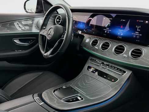 Used 2023 Mercedes-Benz E 450 4MATIC All-Terrain Wagon w/ Premium Package image 31