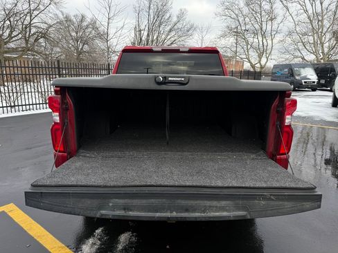 Used 2022 Chevrolet Silverado 1500 RST image 8