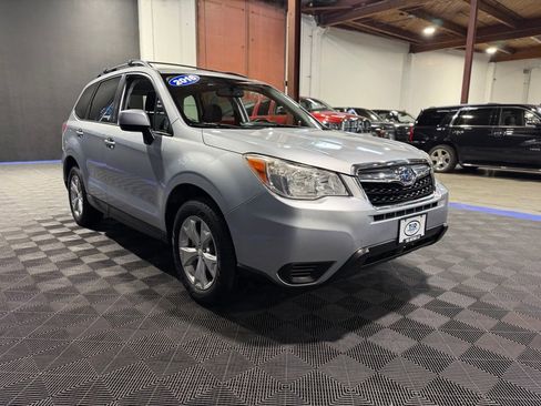 Used 2016 Subaru Forester 2.5i Premium w/ All-Weather Package image 6