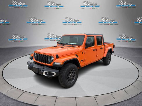 New 2025 Jeep Gladiator Sport image 7