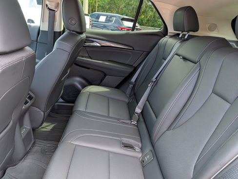 Certified 2023 Buick Envision Essence FWD image 16
