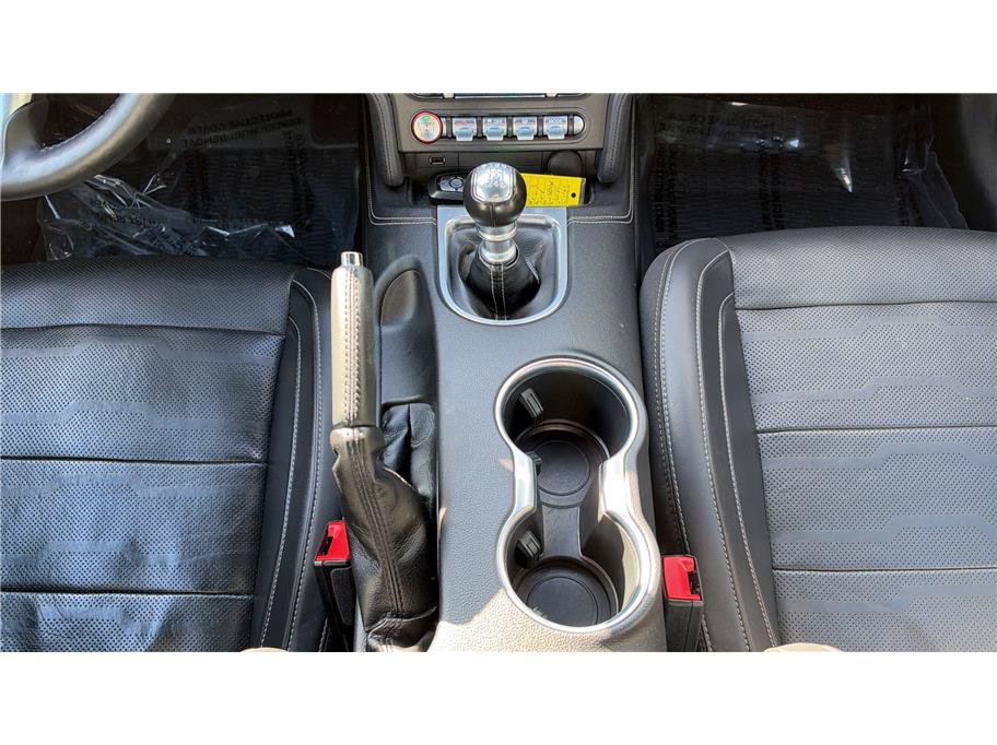 Used 2023 Ford Mustang GT Premium w/ GT Performance Package RWD image 31