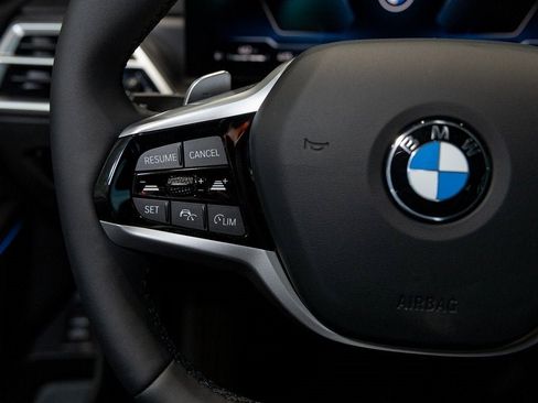 New 2025 BMW 330i xDrive Sedan w/ Convenience Package image 25