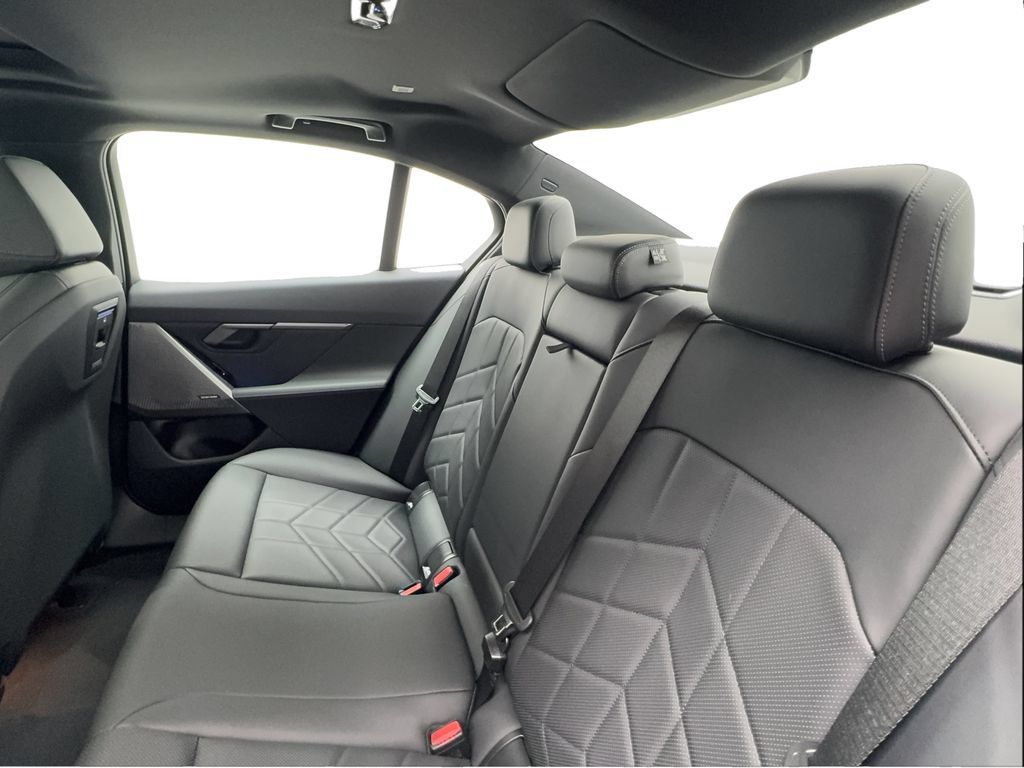 Used 2026 BMW 530i RWD image 26