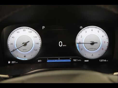 Certified 2023 Hyundai Santa Fe SEL w/ Premium Package AWD/4WD image 8