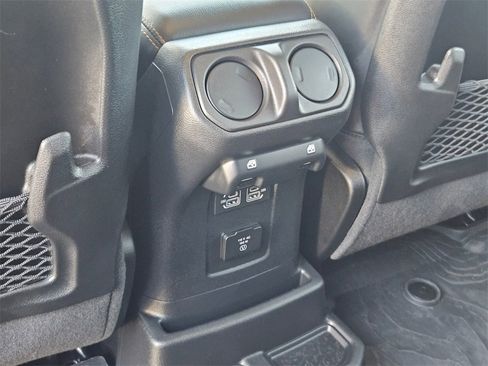 Used 2024 Jeep Wrangler Rubicon 392 image 32