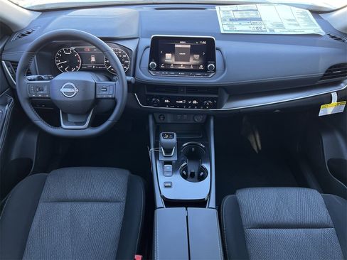 New 2026 Nissan Rogue SV image 7