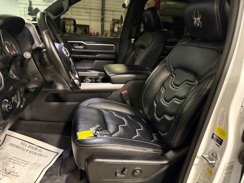 Used 2022 RAM 1500 Big Horn AWD/4WD image 46