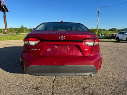 Used 2025 Toyota Corolla LE FWD image 15