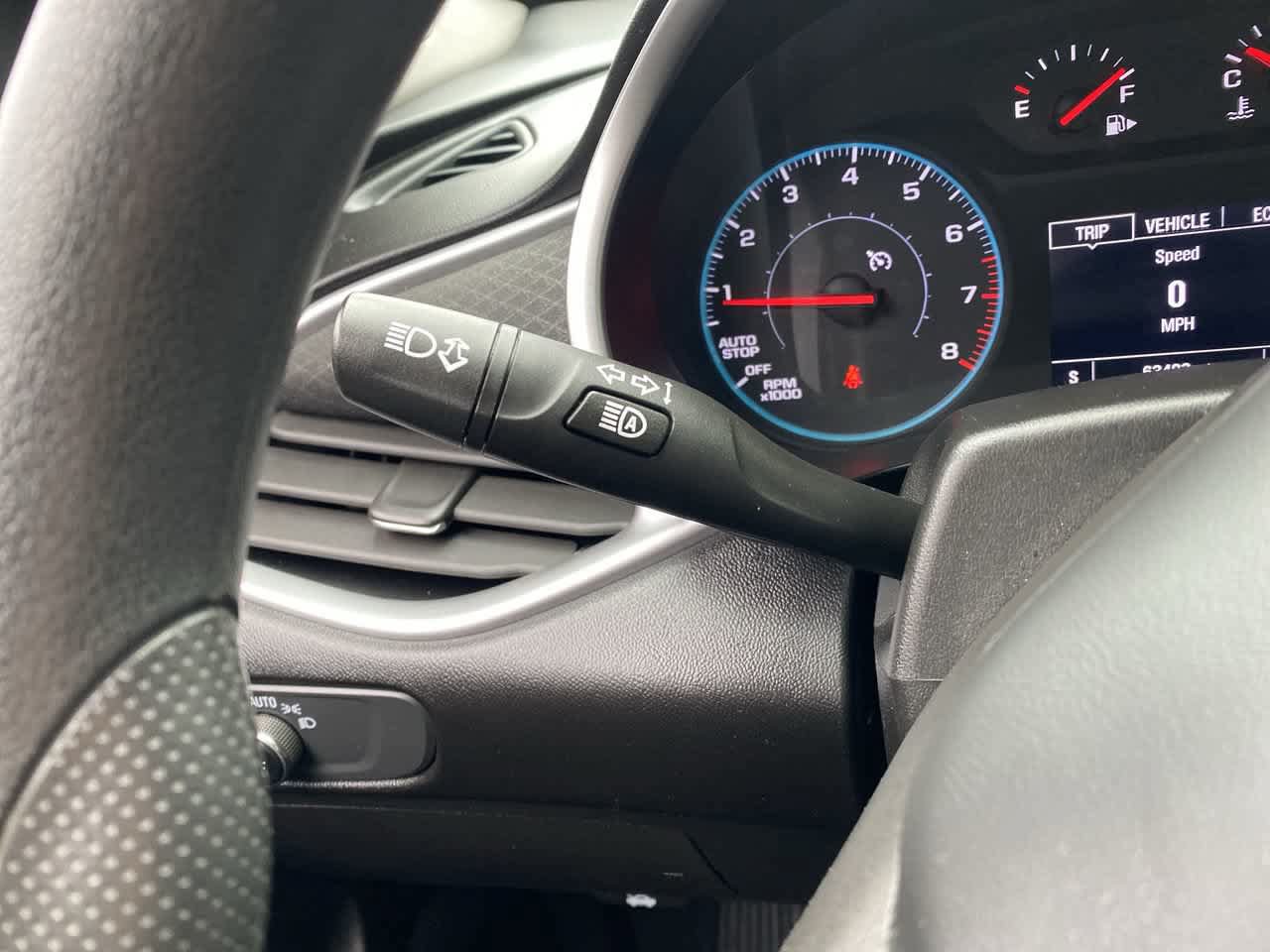 Used 2023 Chevrolet Malibu LT FWD image 23