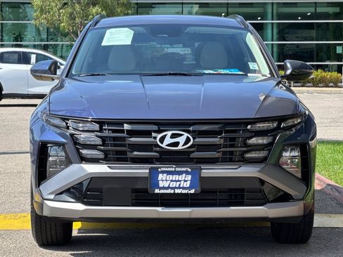 Used 2025 Hyundai Tucson SEL FWD image 9