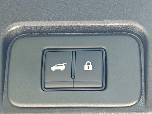 New 2026 Nissan Rogue SV AWD/4WD image 13