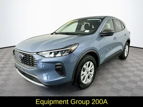 Used 2023 Ford Escape Active AWD/4WD image 5