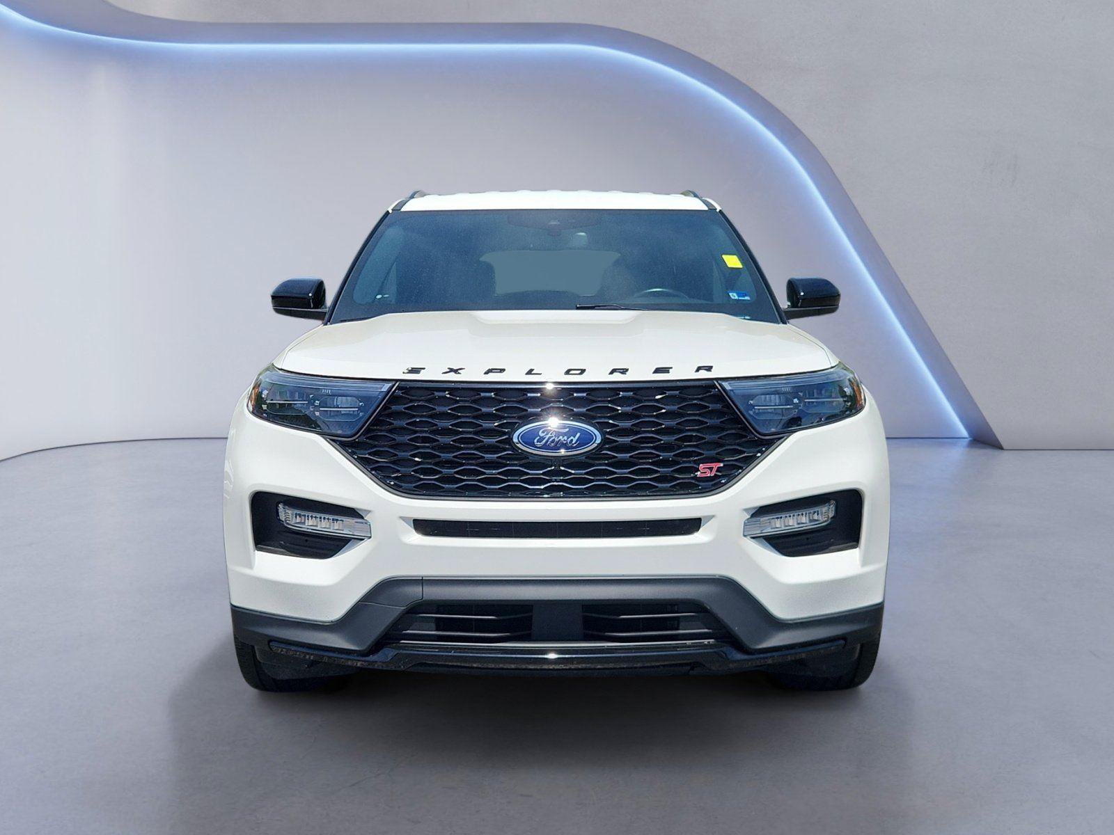 Used 2022 Ford Explorer ST w/ ST Street Pack AWD/4WD image 8