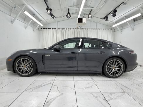 Certified 2023 Porsche Panamera 4 image 15