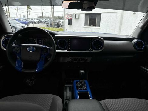 Used 2022 Toyota Tacoma SR5 image 14
