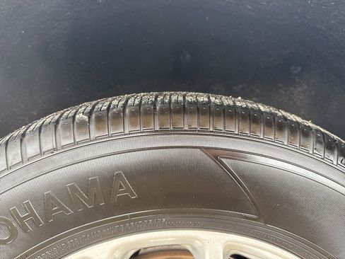 Used 2025 Chrysler Pacifica Select image 36