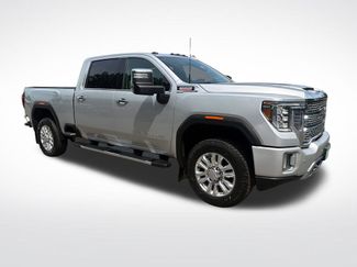 Certified 2022 GMC Sierra 3500 Denali w/ Denali Ultimate Package AWD/4WD video 2