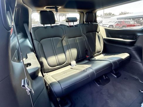 New 2026 Jeep Grand Wagoneer 2WD image 30