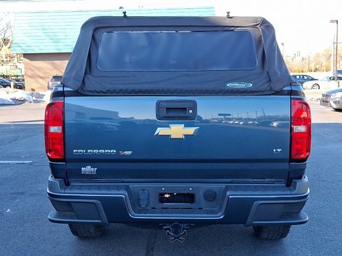 Used 2019 Chevrolet Colorado LT w/ LT Convenience Package image 5
