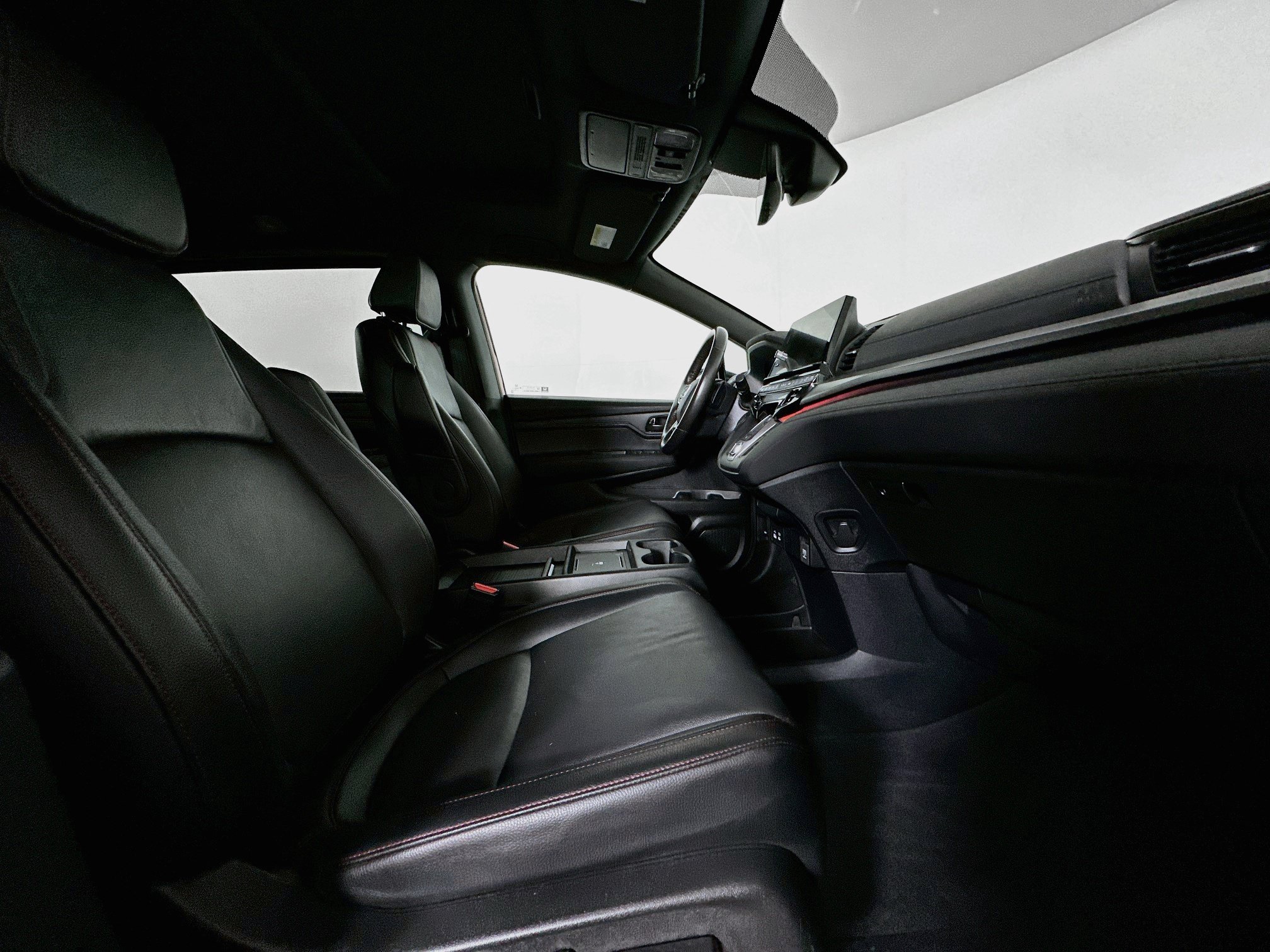 Used 2025 Honda Odyssey Sport-L image 30