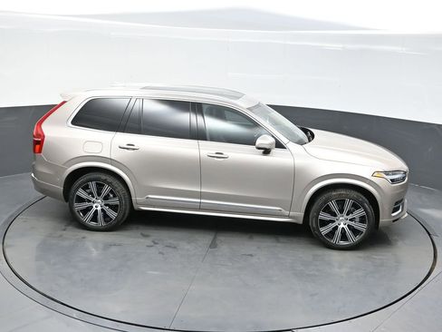 Used 2025 Volvo XC90 T8 Plus w/ Protection Package Premier image 33