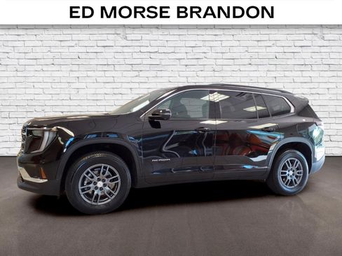 Used 2025 GMC Acadia Elevation FWD image 2