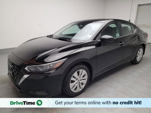 Used 2024 Nissan Sentra S image 1