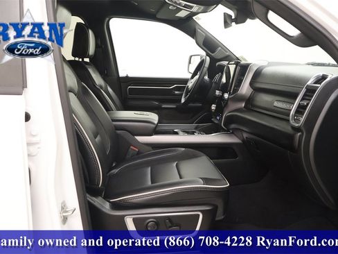 Used 2025 RAM 1500 Laramie image 12