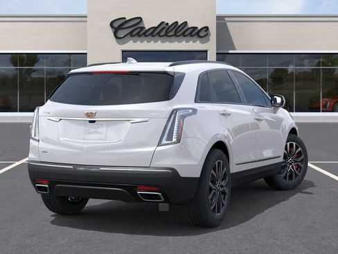New 2026 Cadillac XT5 Sportv w/ LPO, Floor Liner Package AWD/4WD image 4