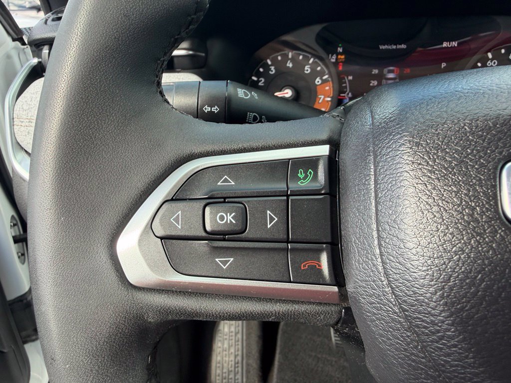 Used 2023 Jeep Compass Latitude AWD/4WD image 27