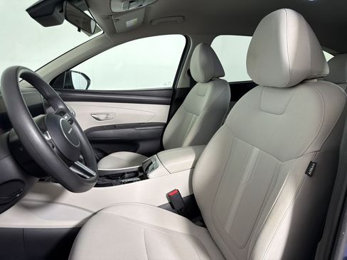 Used 2025 Hyundai Tucson SEL AWD/4WD image 4