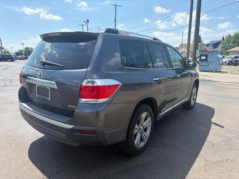 Used 2012 Toyota Highlander Limited w/ Tow Pkg AWD/4WD image 7