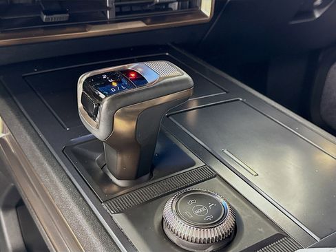 Used 2024 GMC Hummer EV 3X w/ Battery Pack, 24 Module Pack AWD/4WD image 17