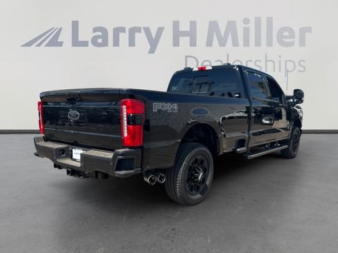 New 2025 Ford F350 XLT w/ Black Appearance Package image 5