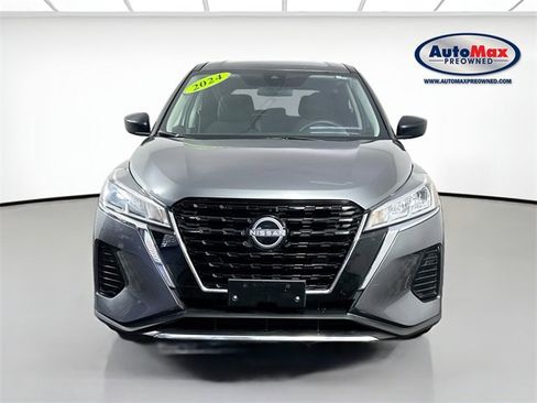 Used 2024 Nissan Kicks S image 6