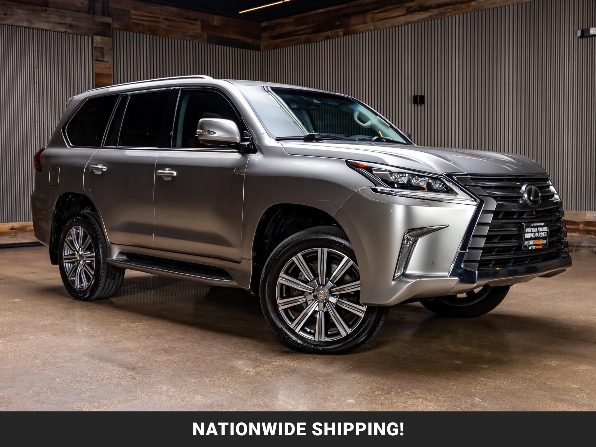 Used 2017 Lexus LX 570 4WD image 1