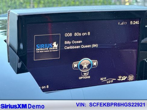 Used 2017 Aston Martin V12 Vantage S image 30