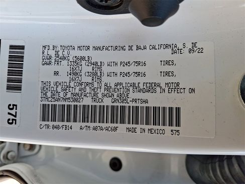 Used 2022 Toyota Tacoma SR image 26