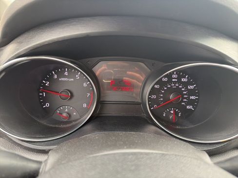 Used 2016 Kia Sedona LX w/ LX Convenience Package image 17