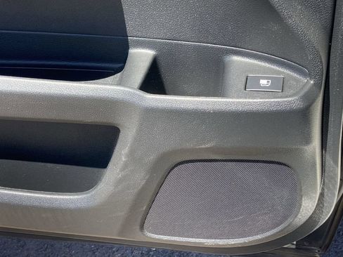 Used 2019 Honda Pilot EX image 17