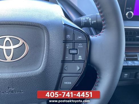 New 2026 Toyota Prius Plug-In Hybrid FWD image 19
