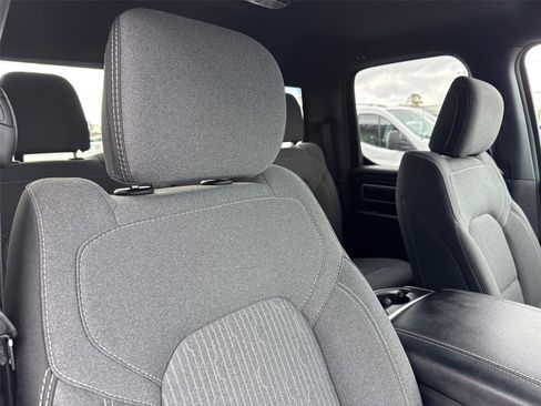 Used 2021 RAM 1500 Big Horn AWD/4WD image 17
