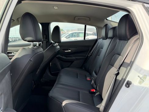 New 2026 Nissan Sentra SR w/ SR Premium Package FWD image 15
